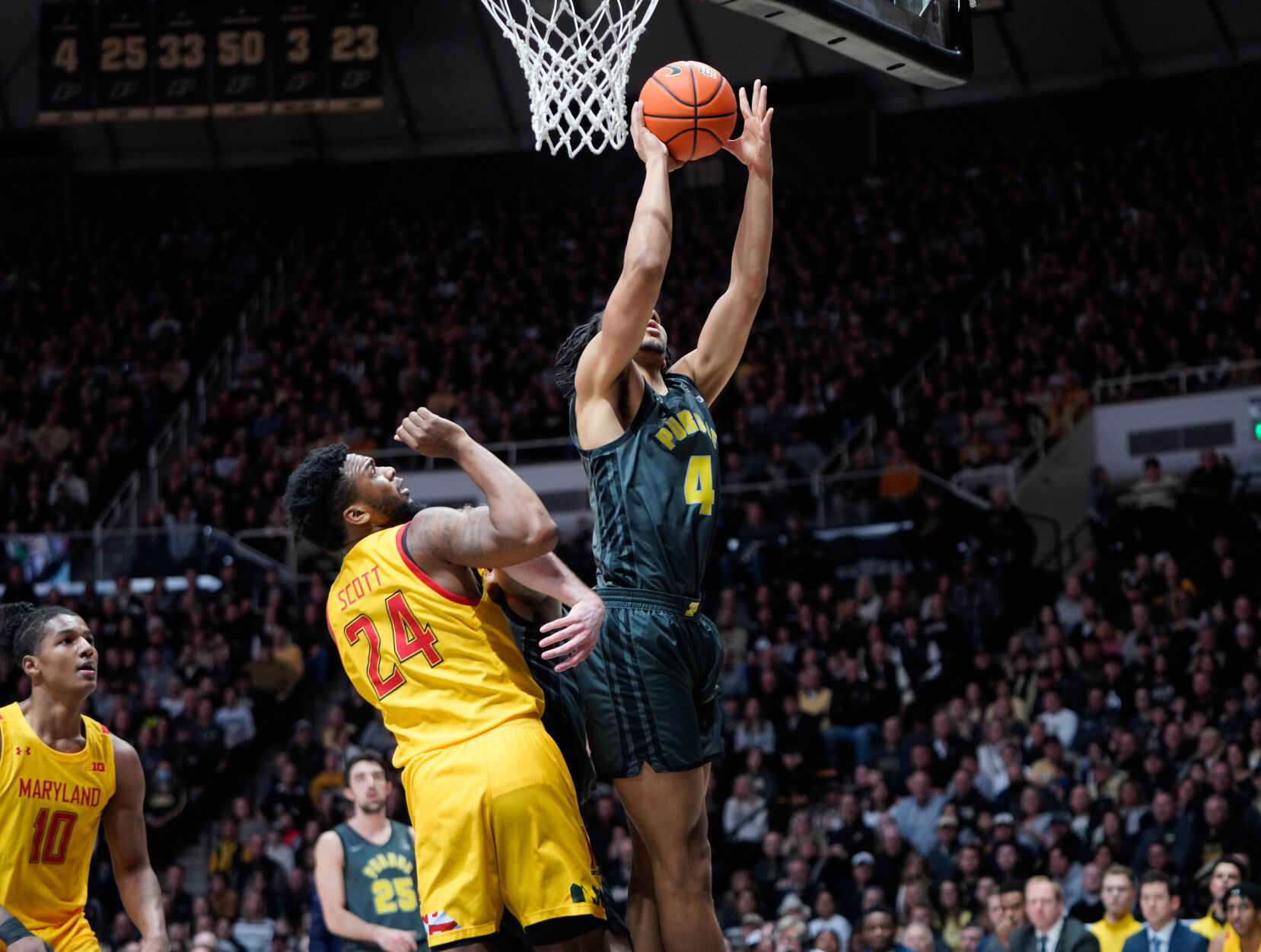 1/22/23 Maryland, Trey Kaufman-Renn shoots